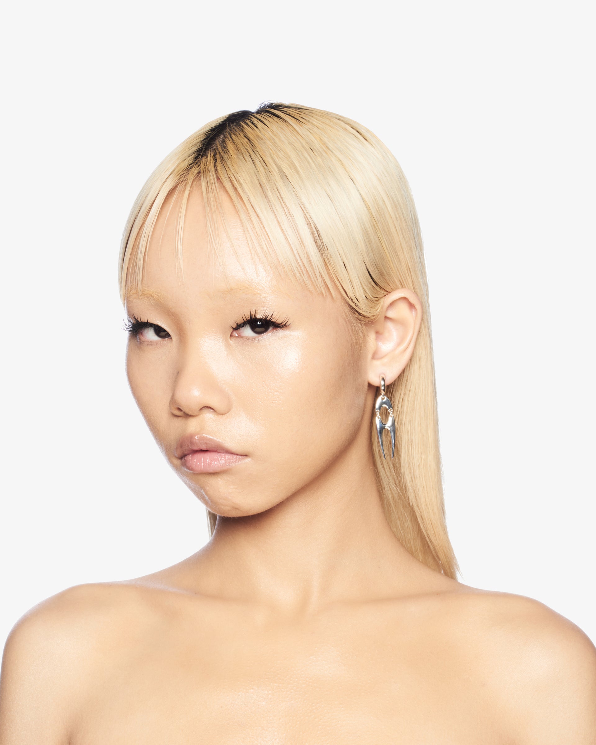 BONE EARRING SILVER.