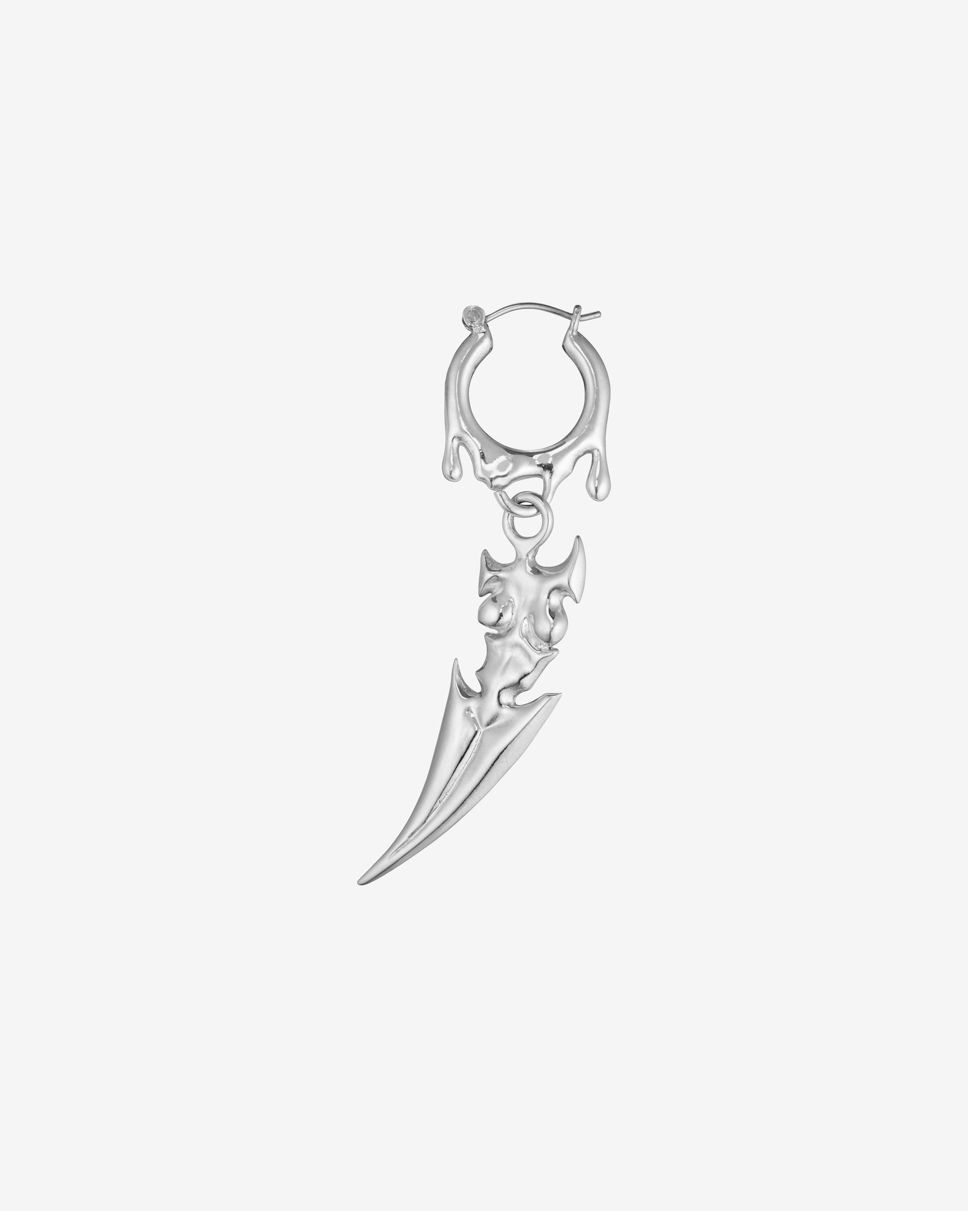 BLADE BODY HOOP EARRING SILVER.