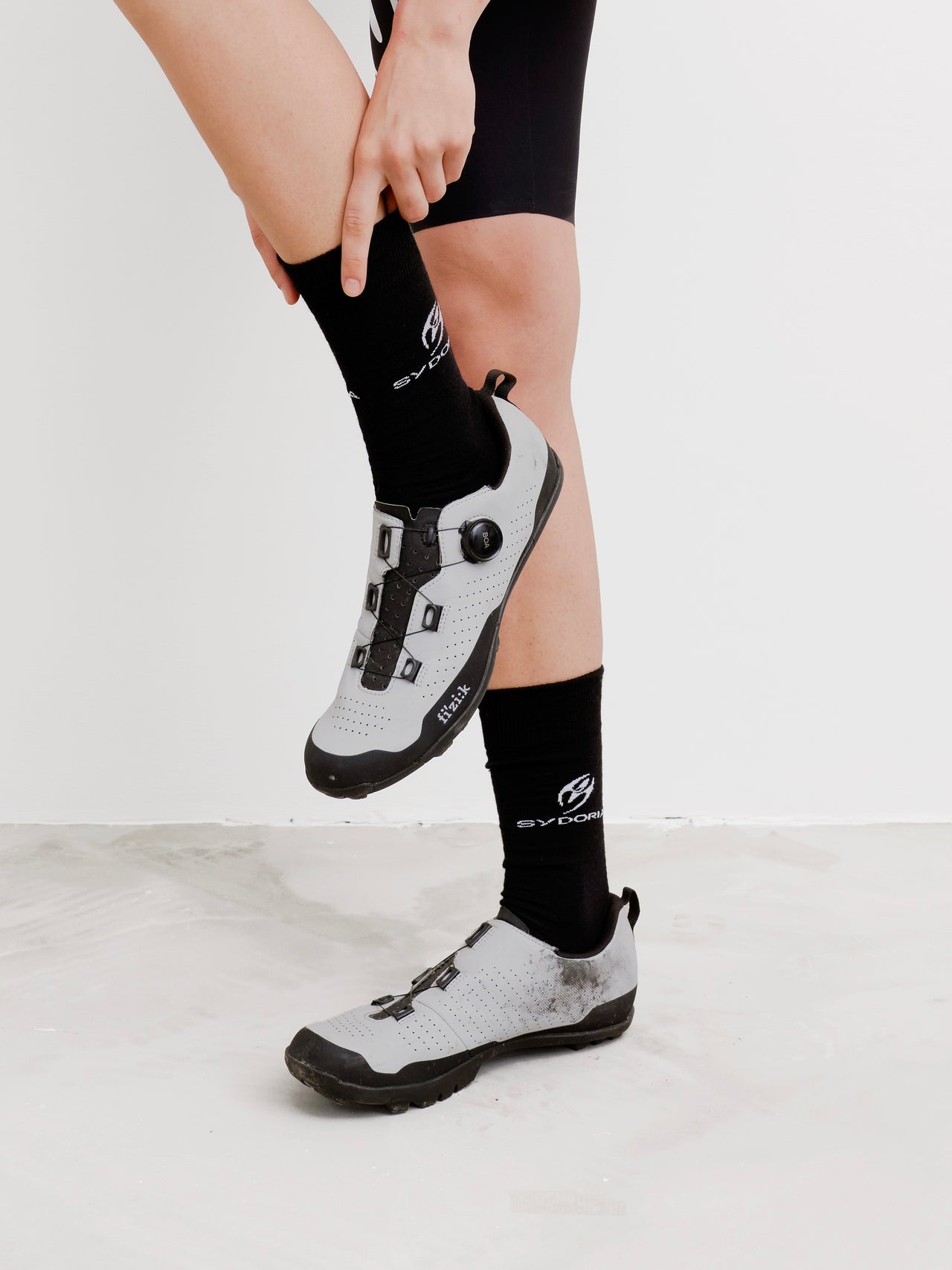 MERINO SOCKS BLACK