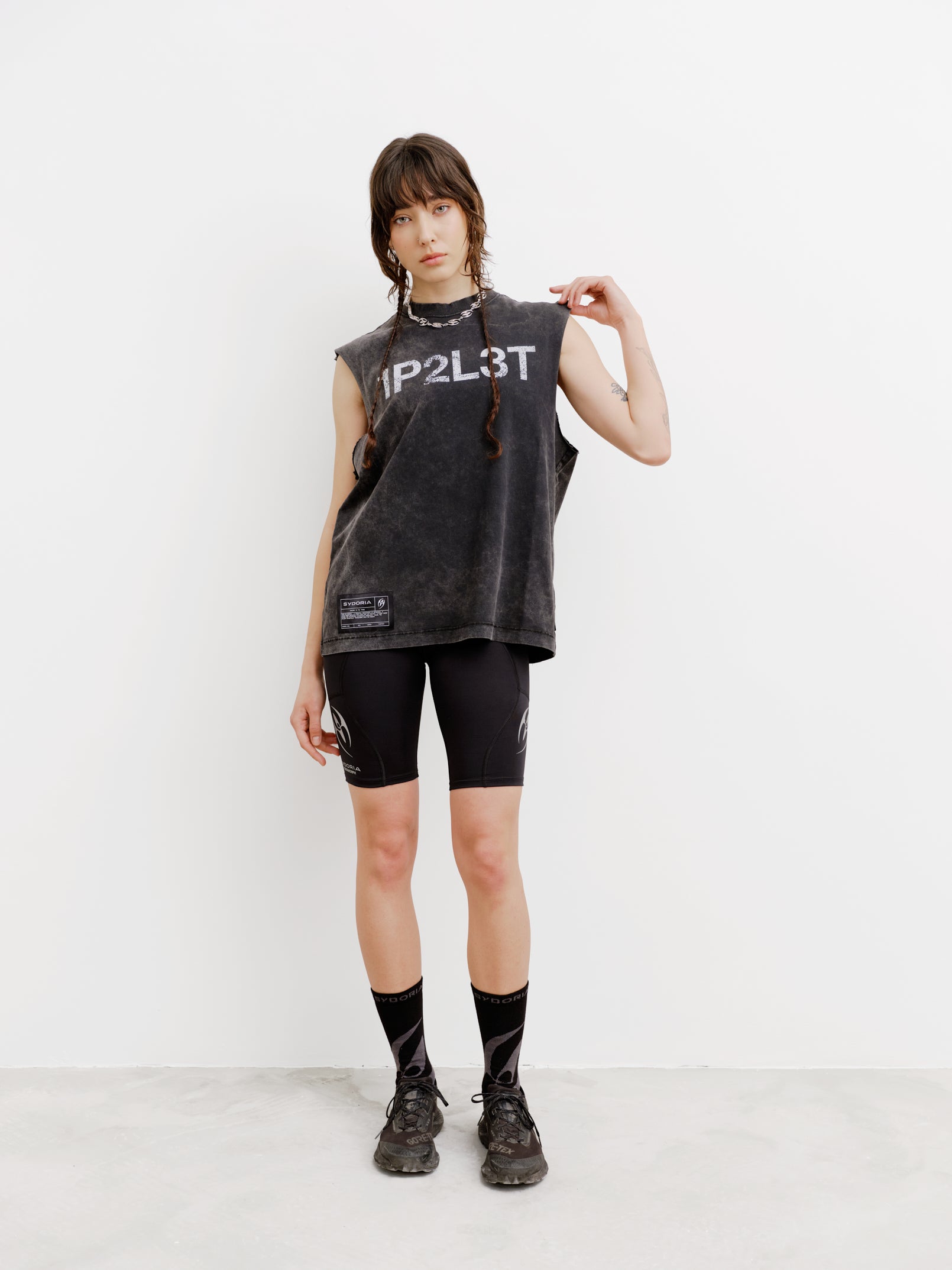 OGC ONE PLANET WASHED TANK TOP