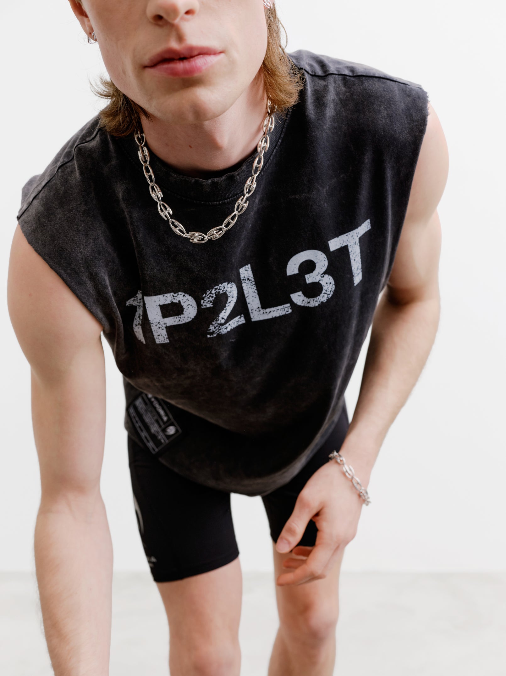 OGC ONE PLANET WASHED TANK TOP